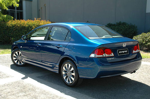 The rear of the 2010 Honda Civic in Dyno Blue