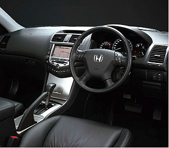 Accord V6 Luxury interior