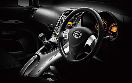 Toyota Corolla Levin ZR dashboard